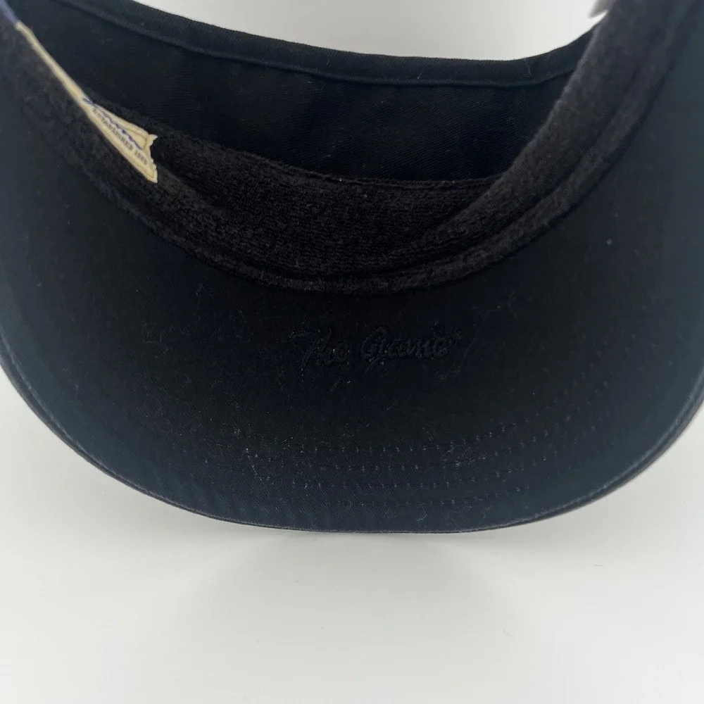Iowa Hawkeyes Visor Black Embroidered Logo Adjustable The Game Cotton NCAA